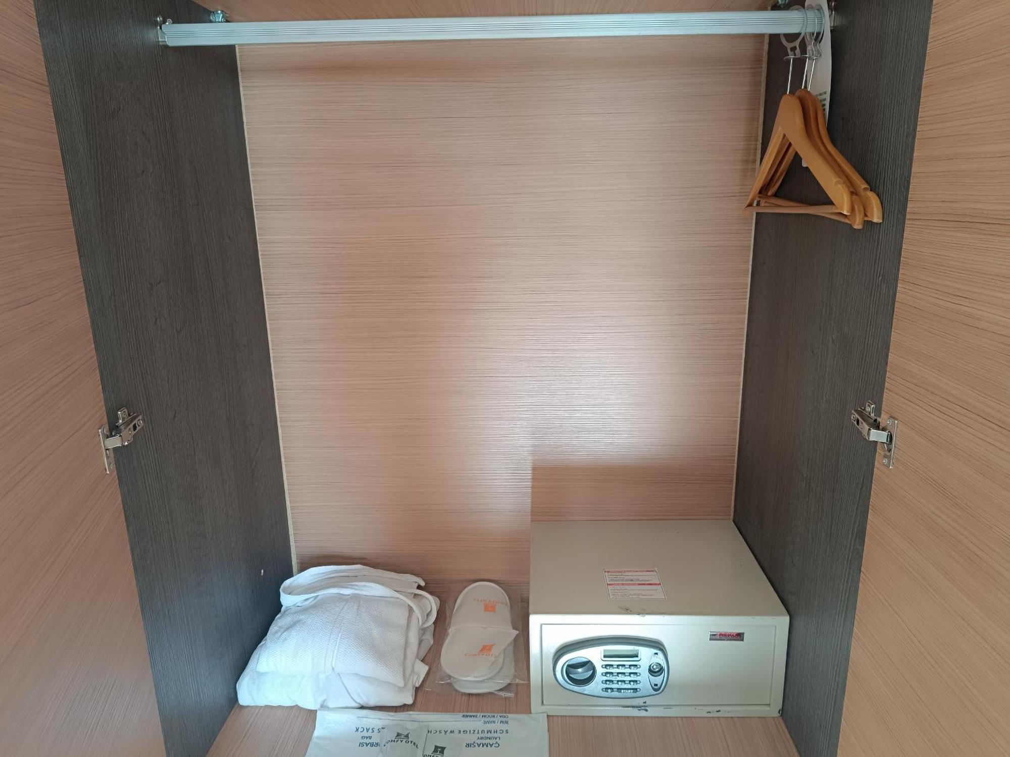 Comfy Otel Antalya Lara Zewnętrze zdjęcie