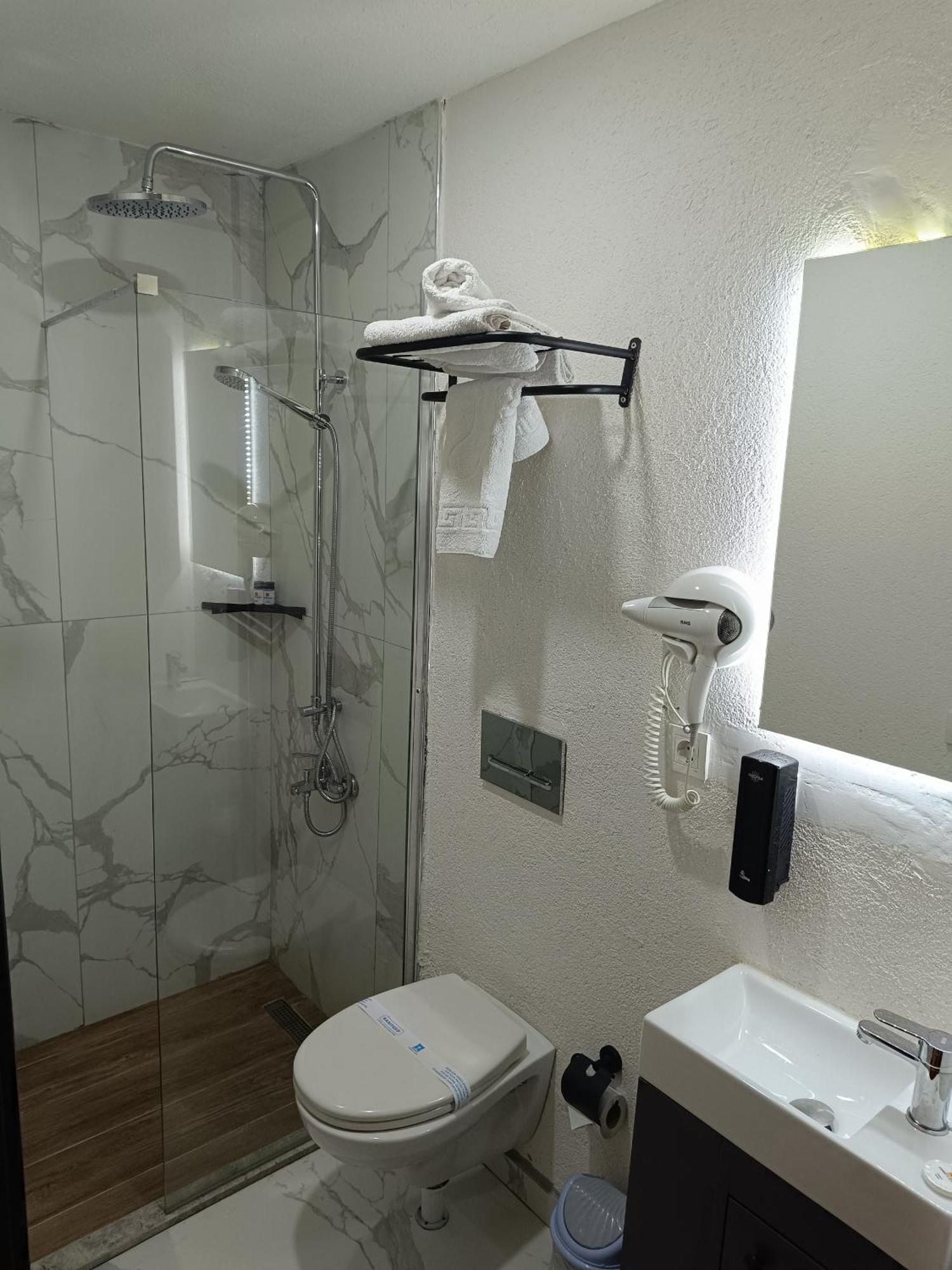 Comfy Otel Antalya Lara Zewnętrze zdjęcie