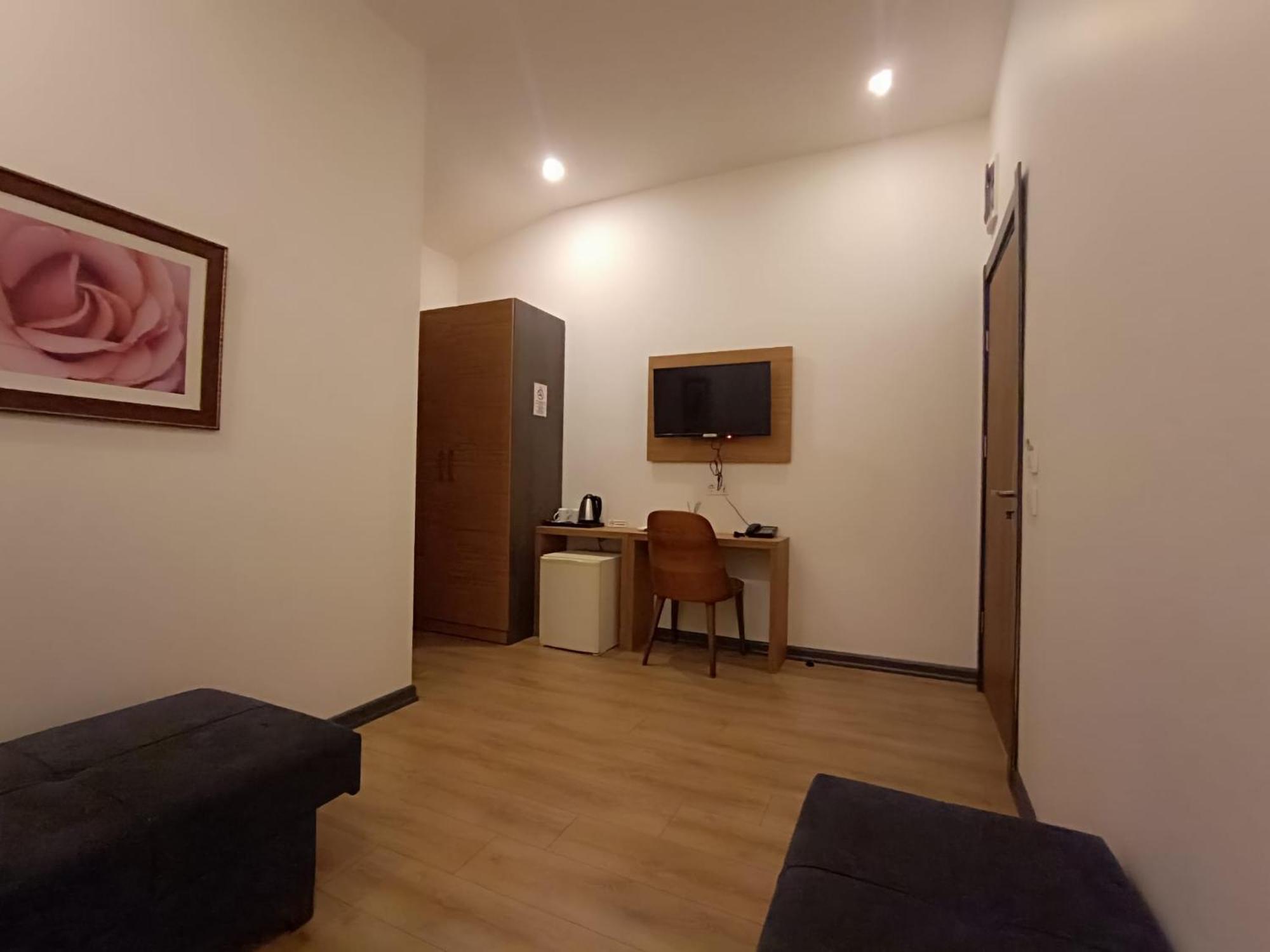 Comfy Otel Antalya Lara Zewnętrze zdjęcie