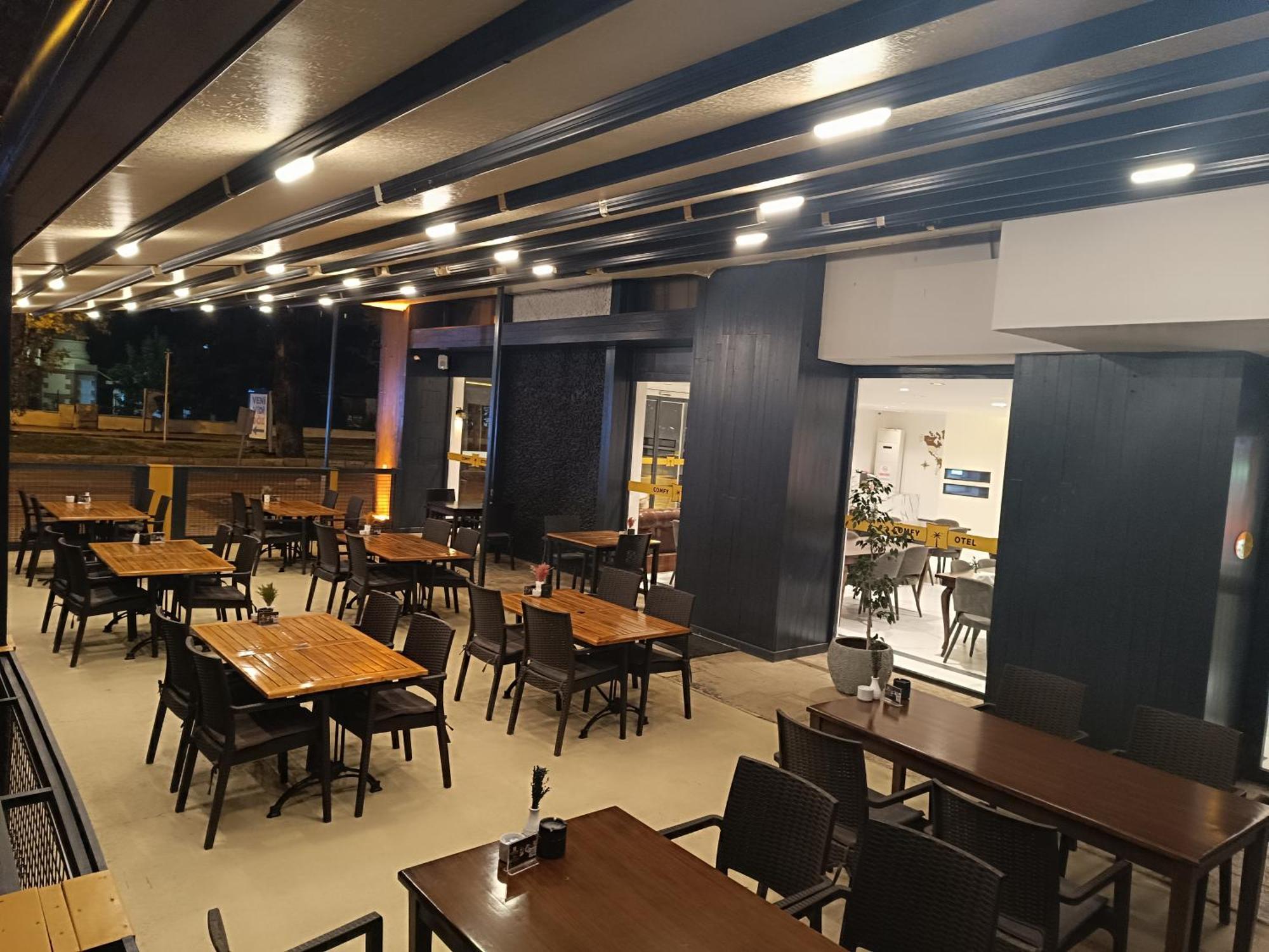 Comfy Otel Antalya Lara Zewnętrze zdjęcie
